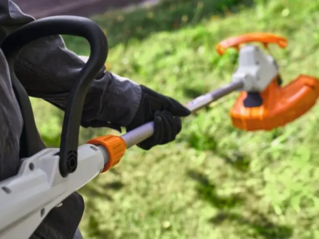 STIHL Batteritrimmer FSA 50 ekskl. batteri og lader - Billede 7