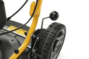 håndtag til justering af klippehøjde på stiga plæneklipper